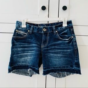 Ariya Jeans Blue Dark Wash Shorts Size 5/6